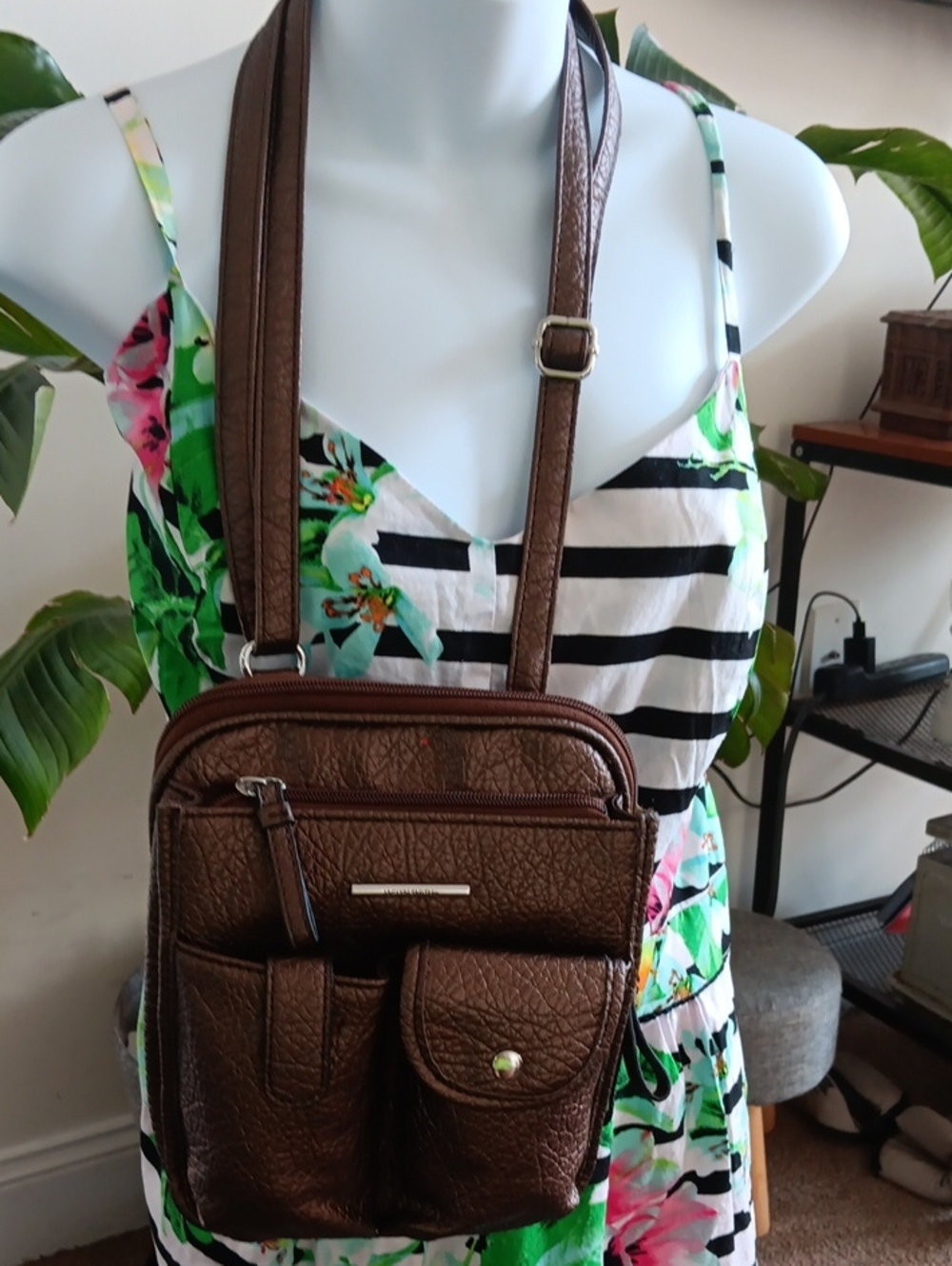 Jaclyn Smith  Crossbody Organizer Bag